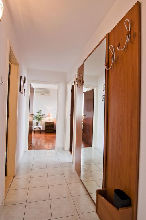 Apartment Tennis Split Phòng bức ảnh